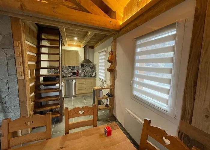 シャレー La De Dany *